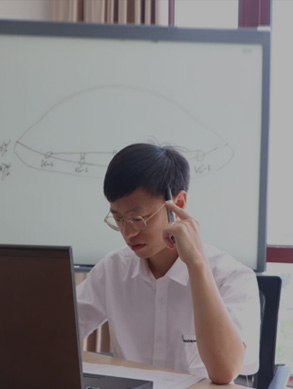 2D設(shè)計(jì)チーム